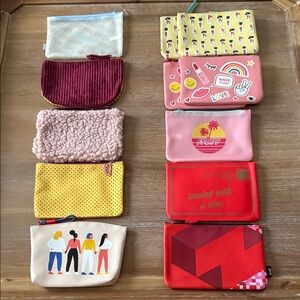 12 Ipsy zipper bags